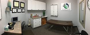 Chiropractic West Dundee IL Treatment Room